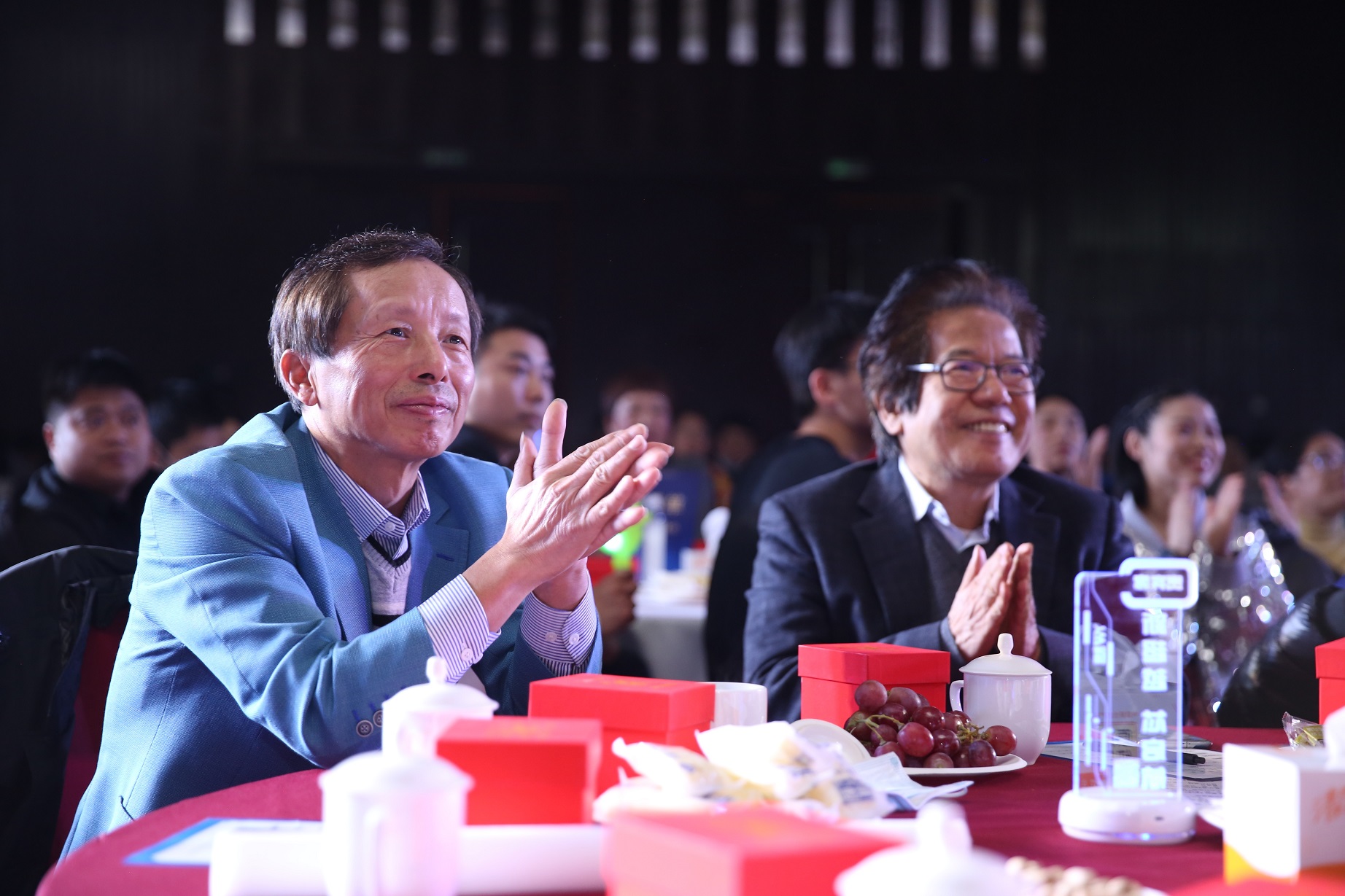 164309847610792310B1.jpg 領(lǐng)導(dǎo) (5).JPG